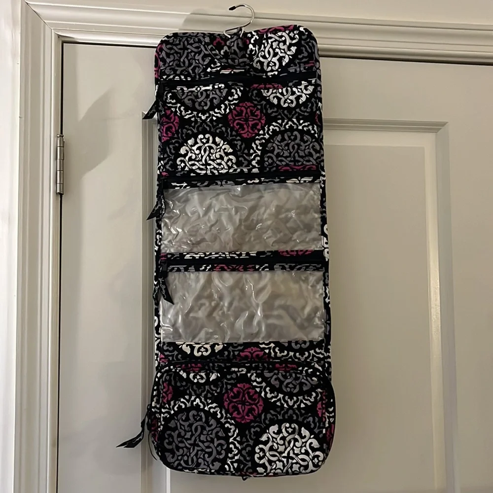 Vera Bradley Hanging Travel Organizer Toiletries Makeup bag Tote